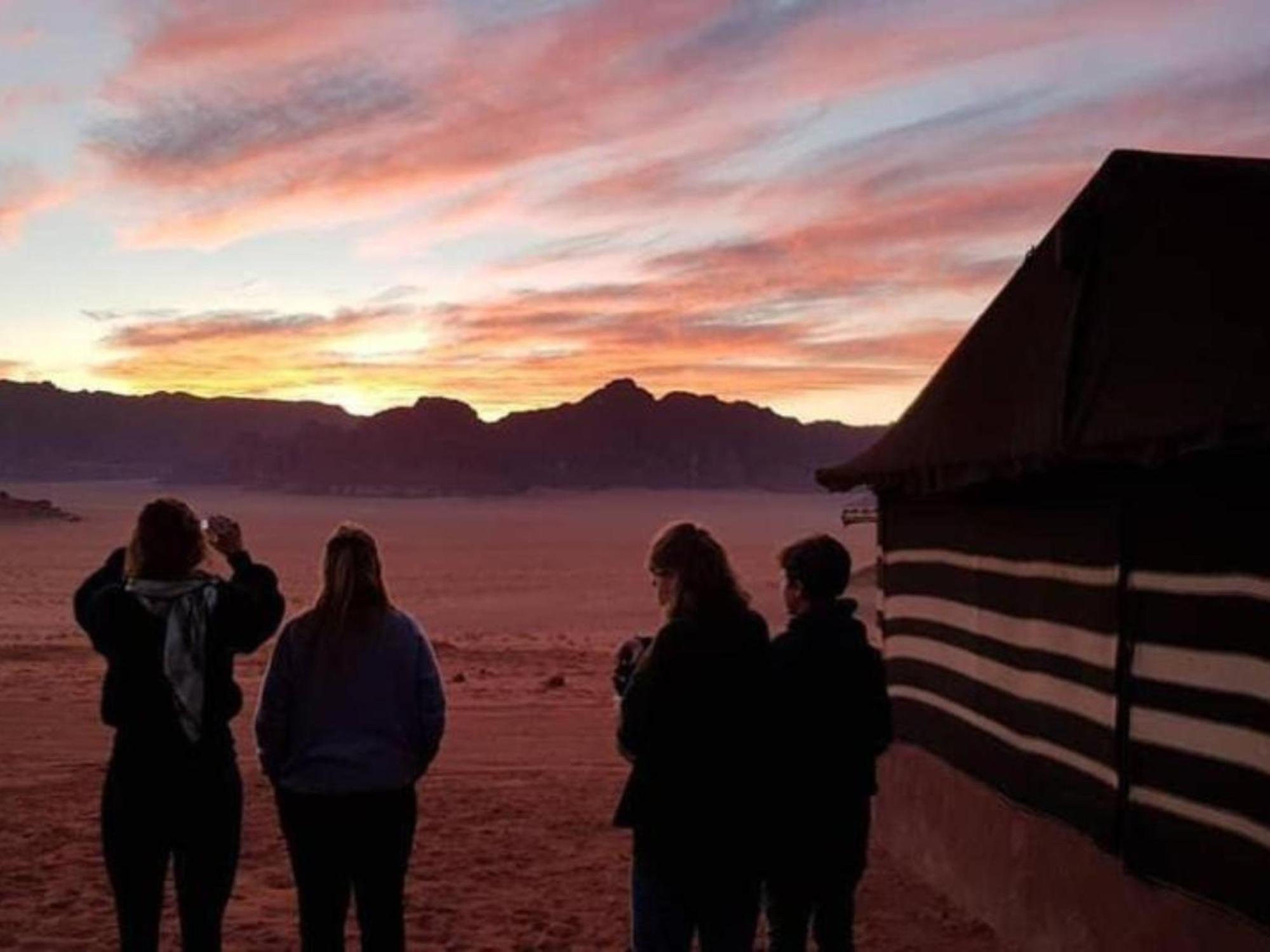 Wadi Rum Desert Adventures 외부 사진